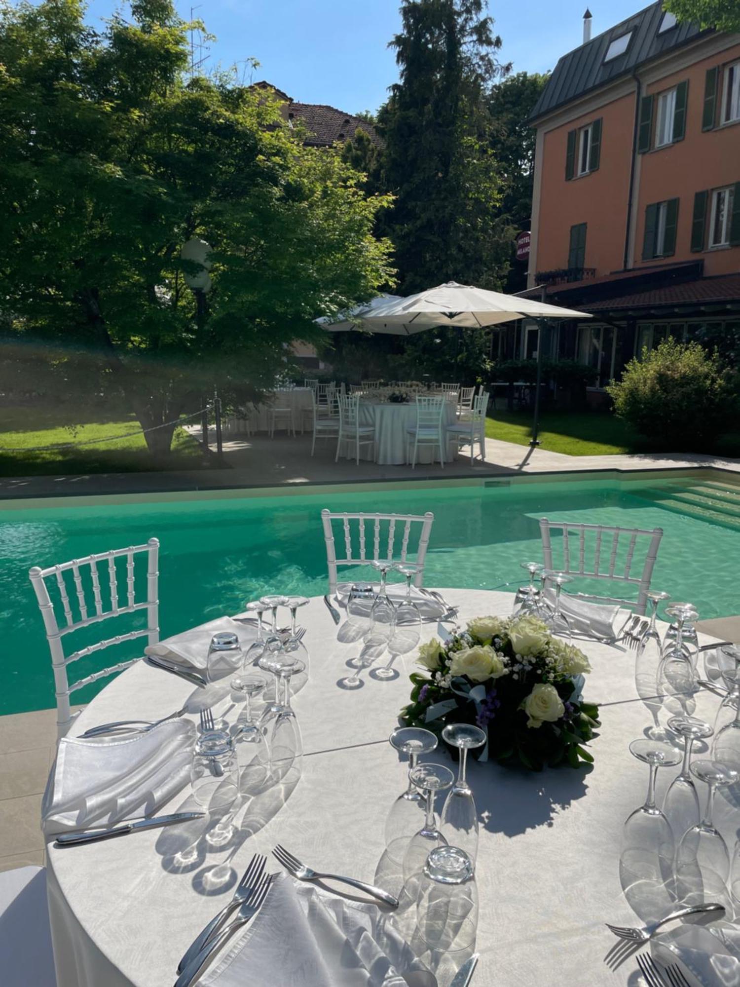 Hotel Milano Pool & Garden Саличе-Терме Экстерьер фото